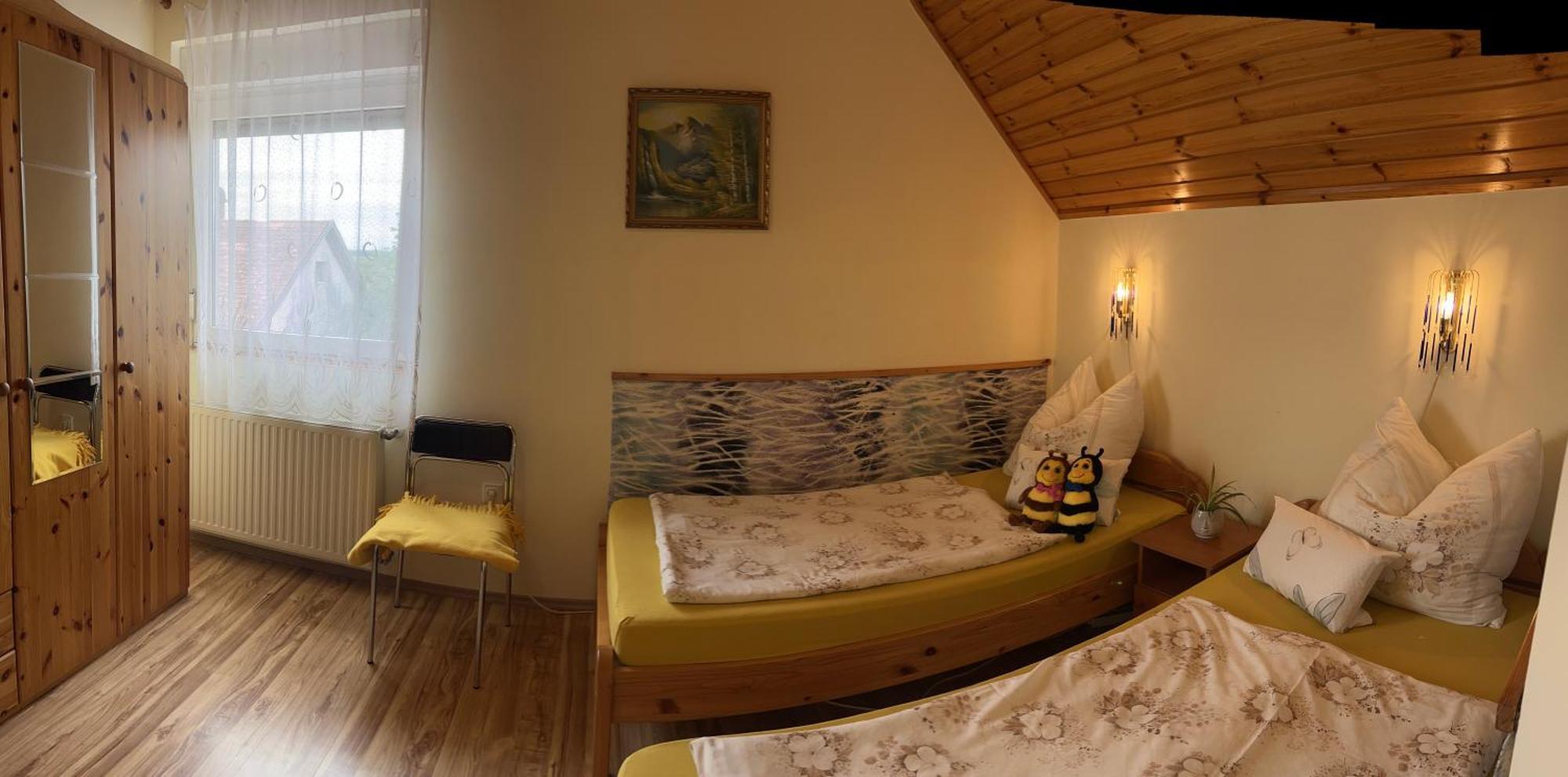 Joker Villa Apartmanhaus Heviz Exterior photo