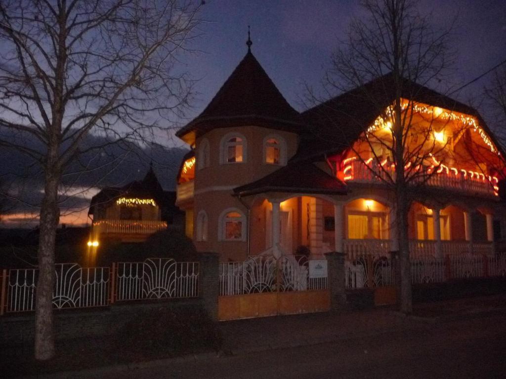 Joker Villa Apartmanhaus Heviz Room photo